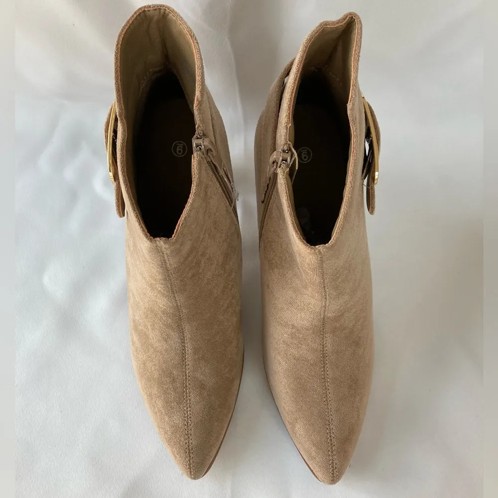 Hawkwell Women's Pointed Toe Side Zipper Slip on Chunky Heel Booties Khaki Color Tan Size 9 - Image 5