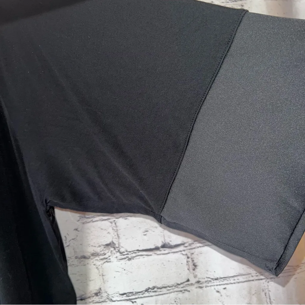 Express Black 3/4 Sleeve Blouse with Satin Detail Size Medium - Image 3