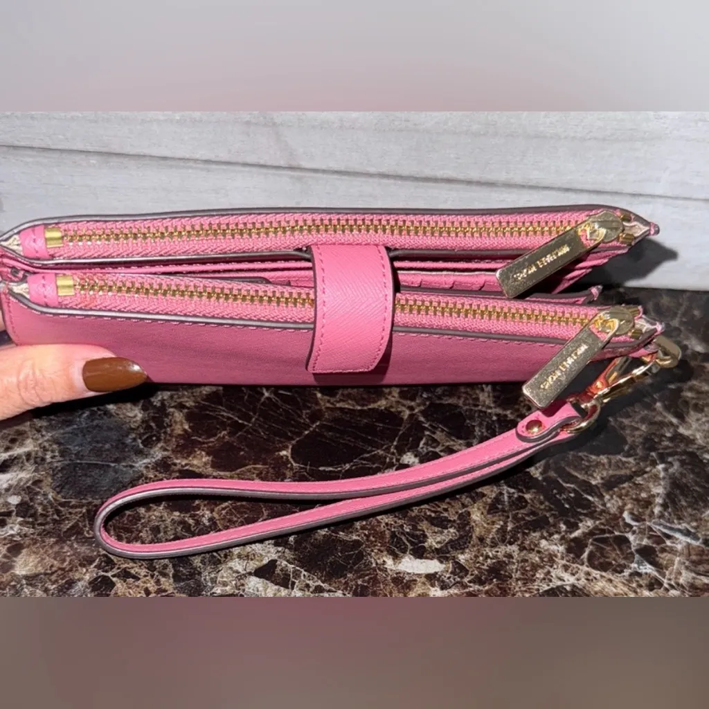 Michael Kors Jet Set Travel Double Zip Leather Wristlet Saffiano Leather Pink - Image 3