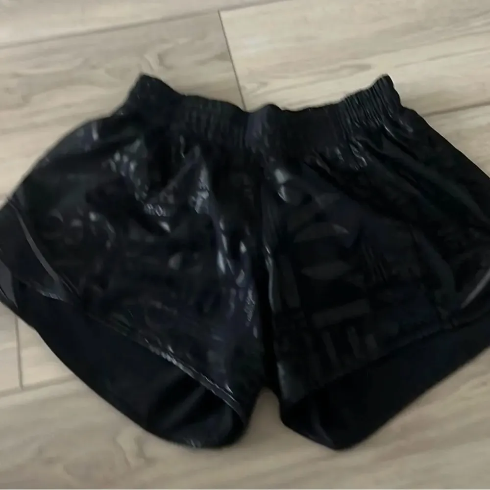 lululemon athletica Black Athletic Shorts Lightweight Performance - Image 2