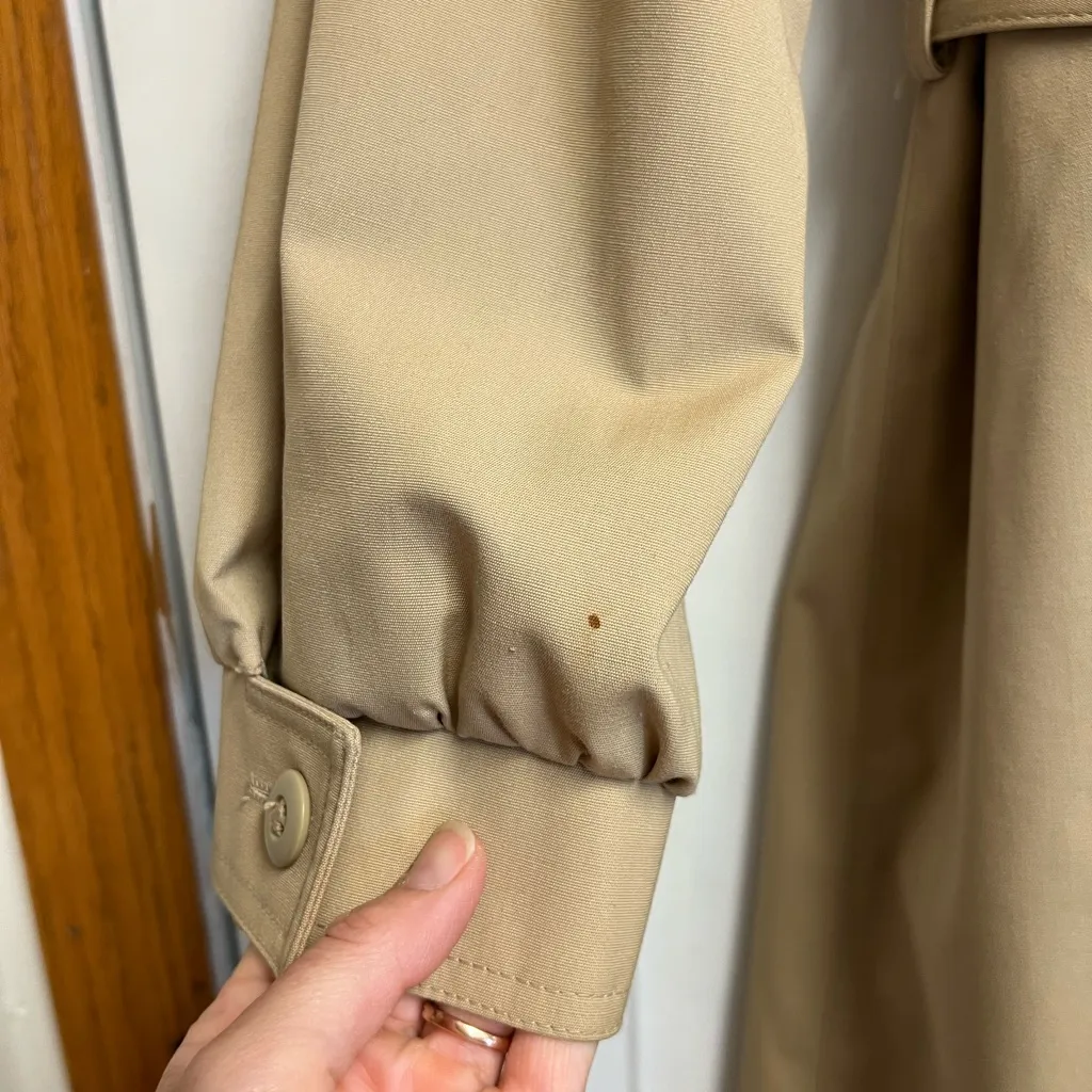 Vintage London Fog Maincoats Trench/Raincoat with hood and pockets Tan size 14P - Image 6