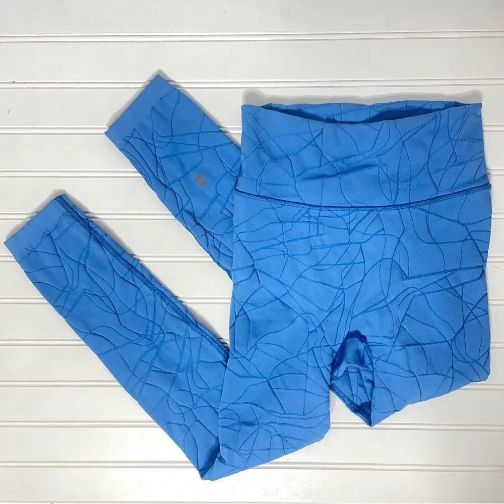 SWEATY BETTY Motion Jacquard 7/8 Leggings in Regatta Blue 112 - Image 3