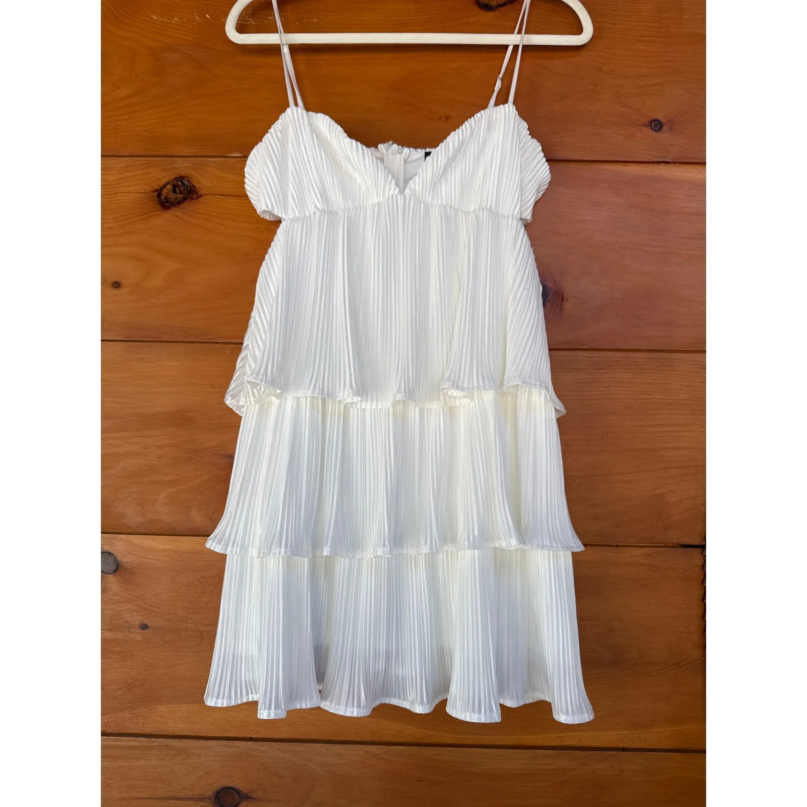 NWOT Lulus Sleek Dedication White Satin Plisse Cutout Tiered Mini Dress Size S - Image 3