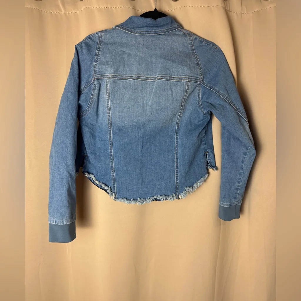 Universal Threads Universal Thread Light Blue Jean Jacket - Image 2