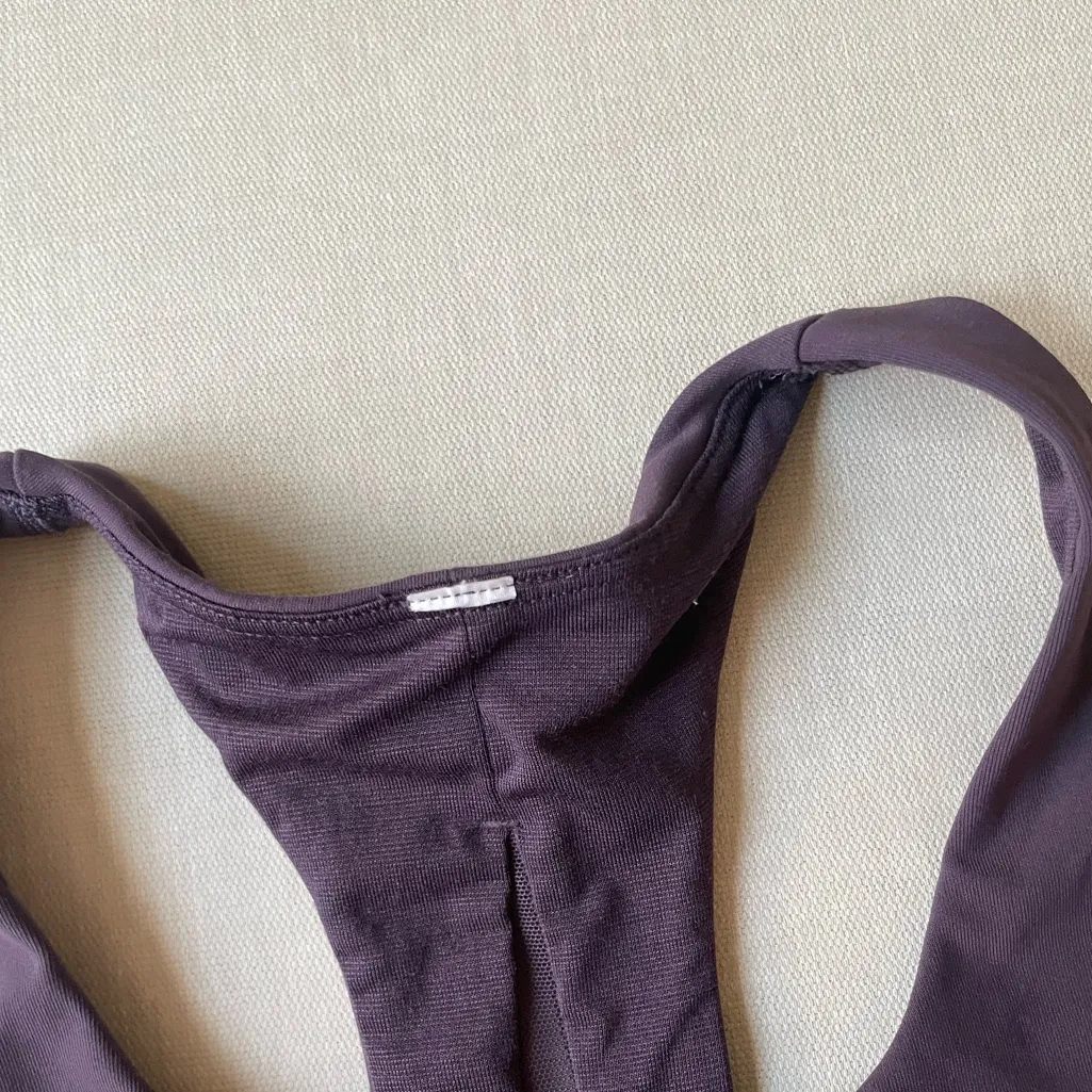 Lululemon  Invigorate Bra - Long Line, Medium Support, B/C Cup - Image 4