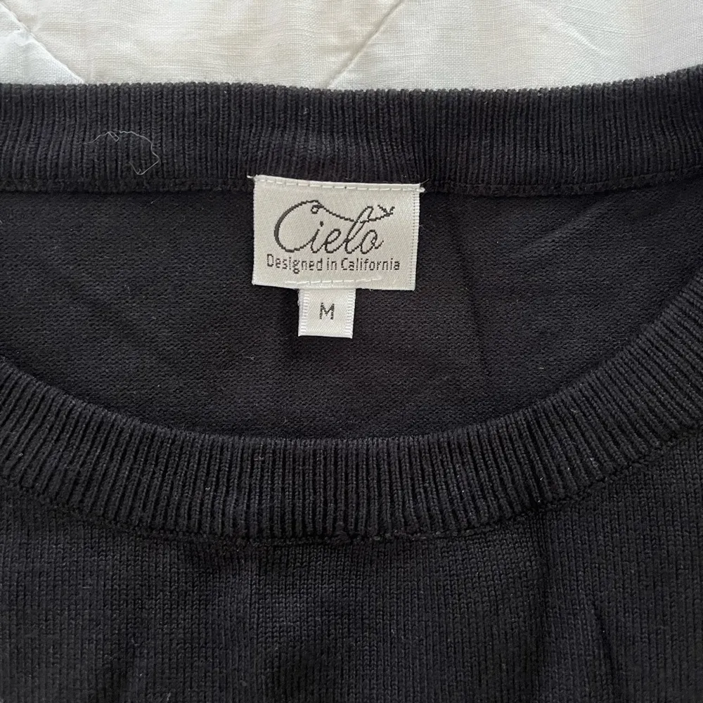 Never Worn: Cielo black & white striped crew neck sweater Size M - Image 4