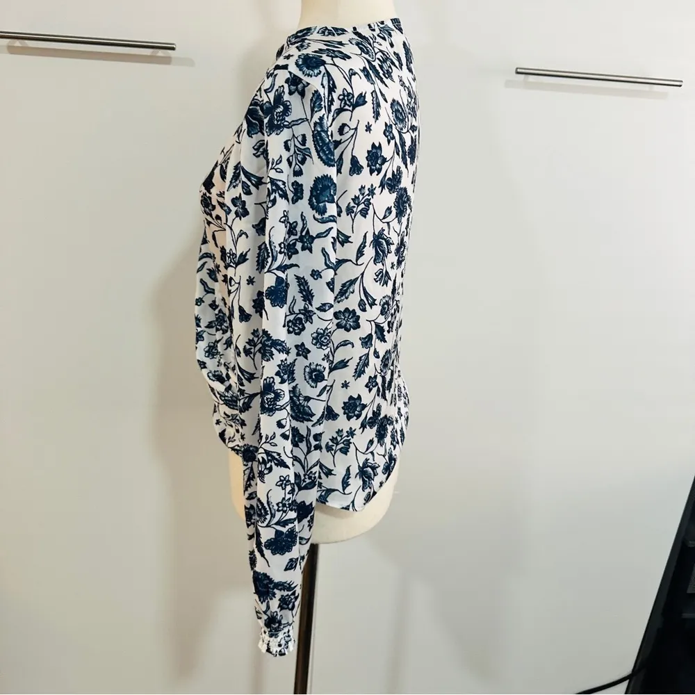 Lucky Brand Size XS Navy White Surplice Blouse Top Business Casual Preppy Chic - Image 6