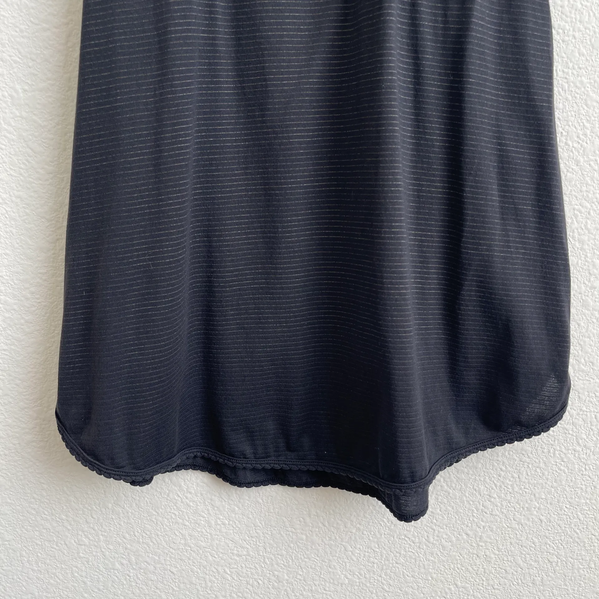 Lululemon Black Stripe 105 F Singlet Scalloped Racerback Seriously Light Tank - Image 6