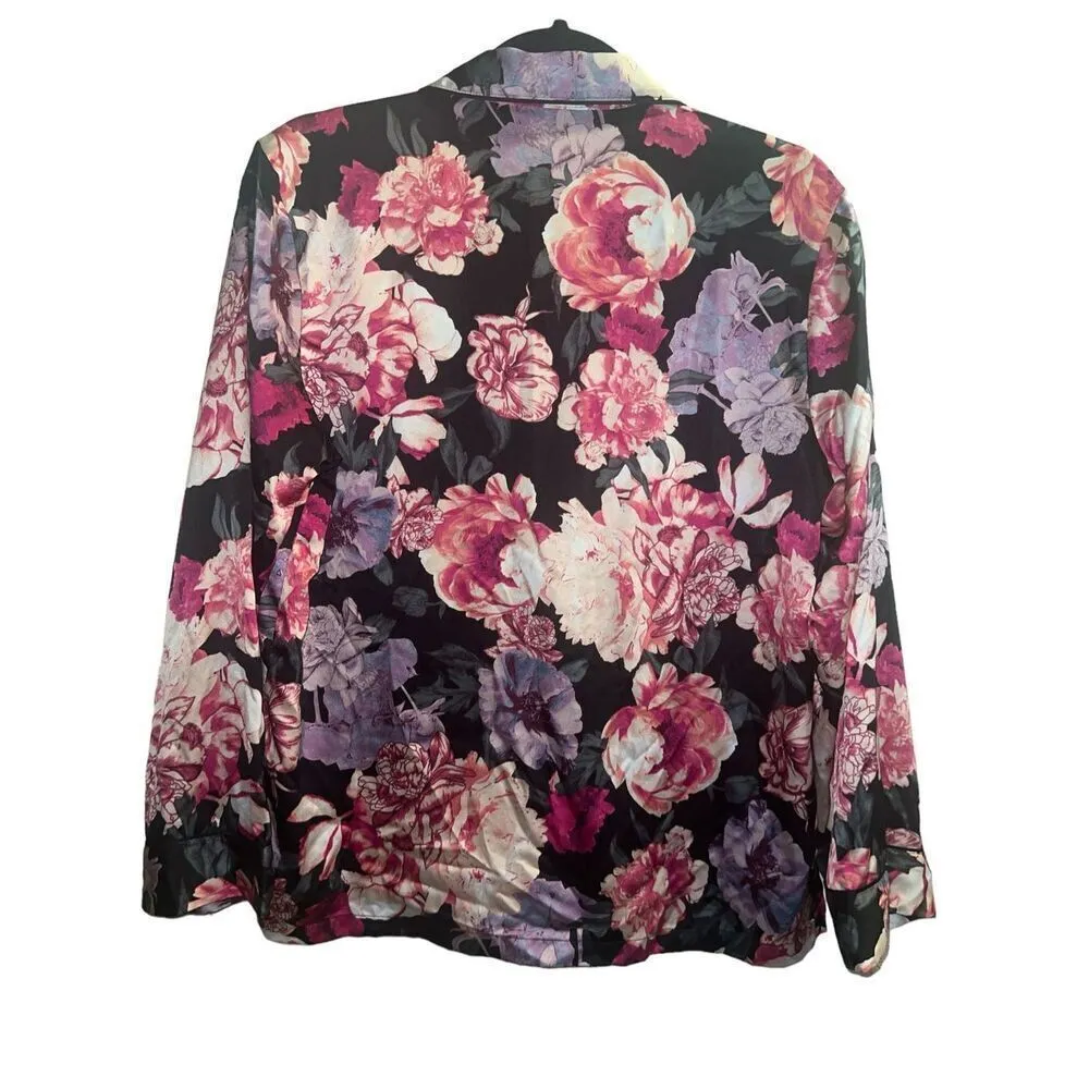 ✨Victoria’s Secret black satin floral pajama Sz XS Top✨ - Image 3