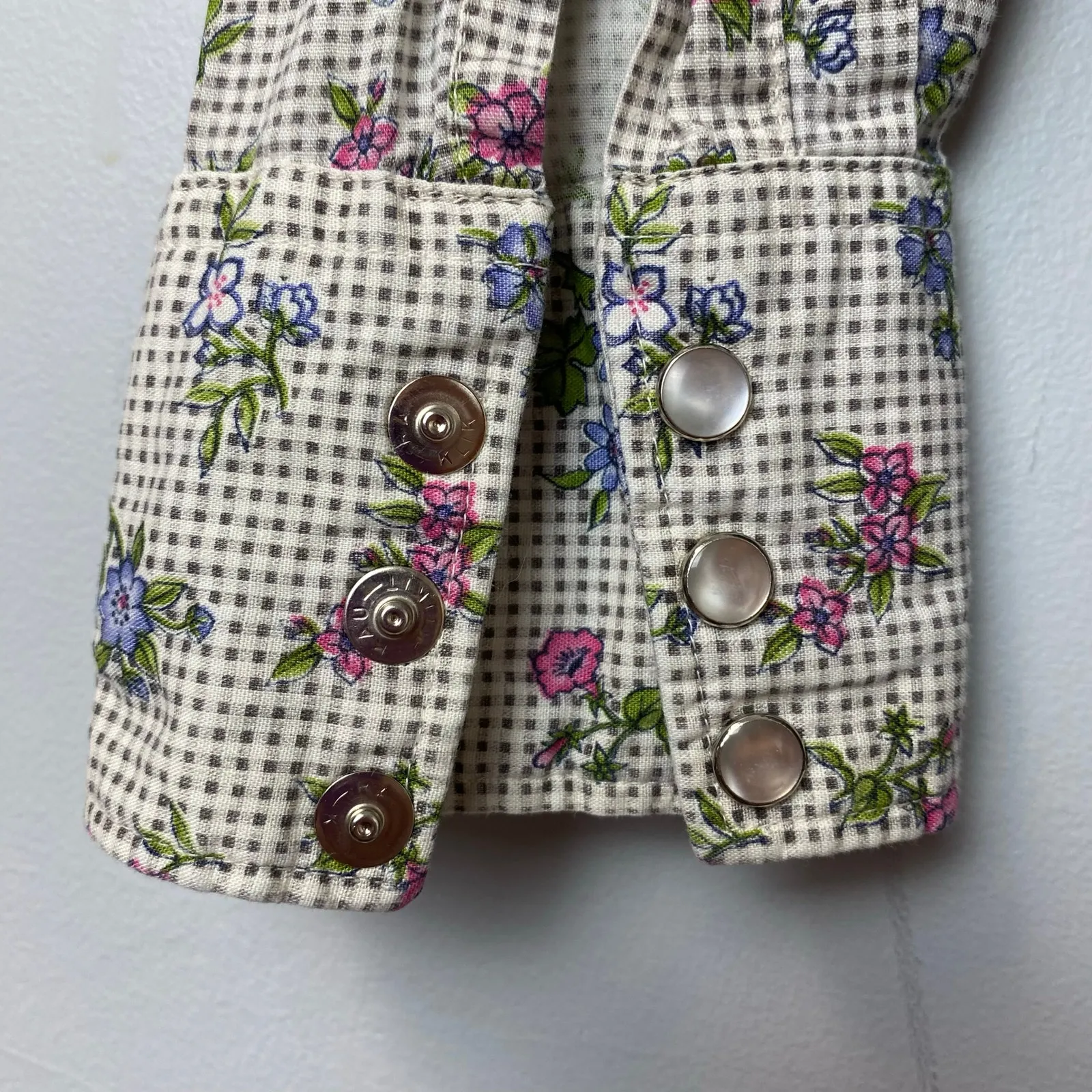 Fenton Vintage Feminine Floral Gingham Western Snap Button Long Sleeve Shirt Blue Size M - Image 9