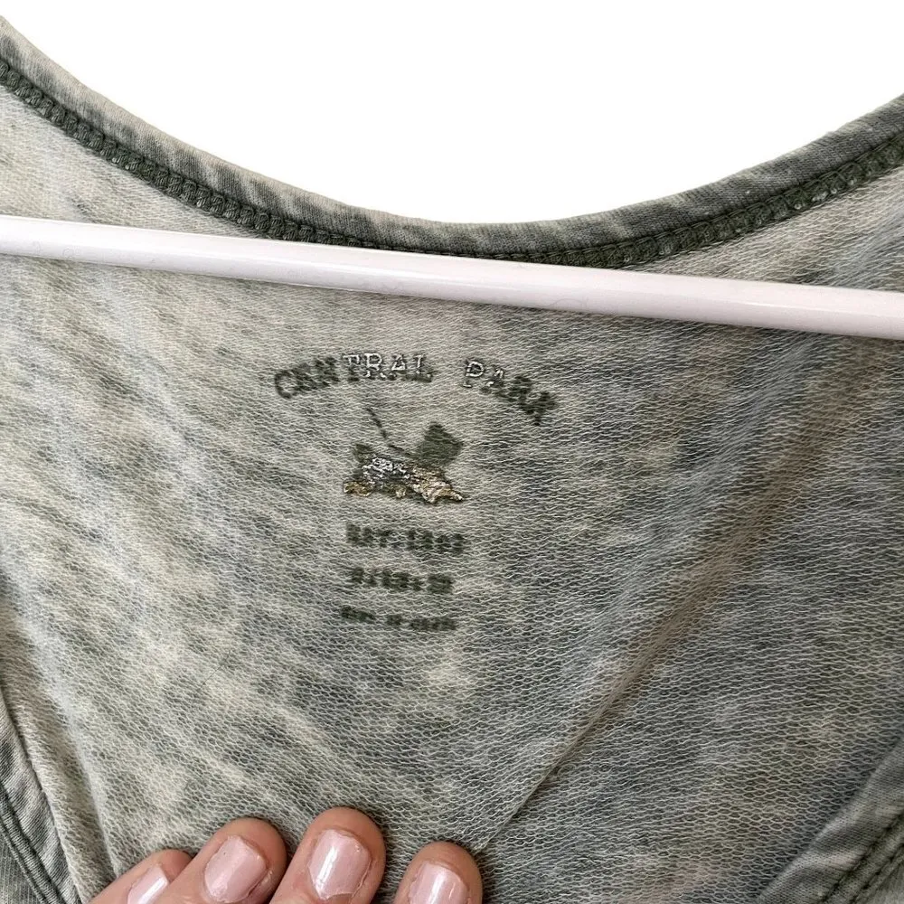 Central Park green oversized 3/4 sleeve top classic sweater comfort - Image 4