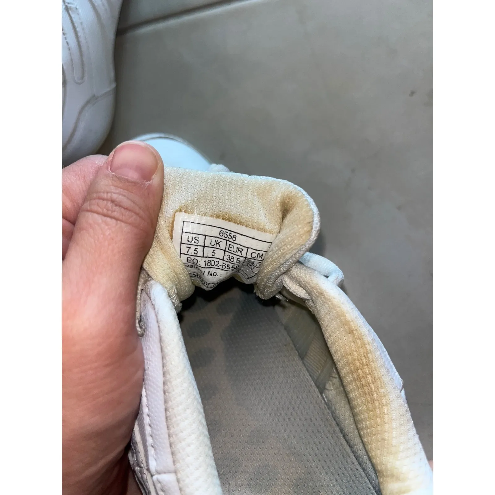 Cheer‎ sneakers white 7.5Kaepa Size 7.5 - Image 5