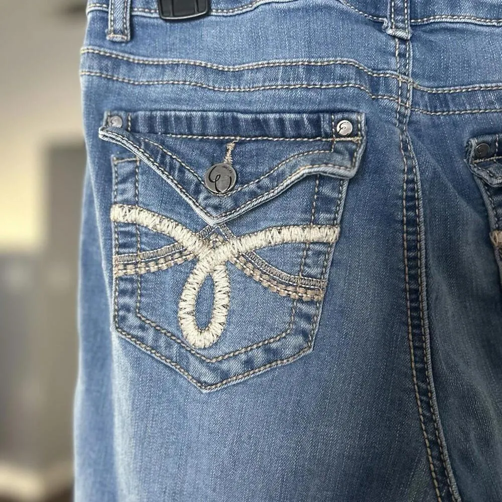 Earl Jean Women’s Size 8 Studded Jeans - Image 3