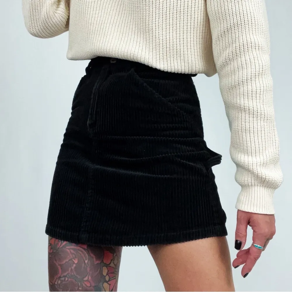 Vintage 90’s Wide - Image 2