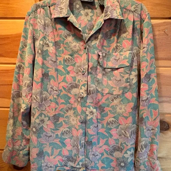 Diane Gilman Pink and Green Button Down Shirt Floral Design 100% silk - Image 1