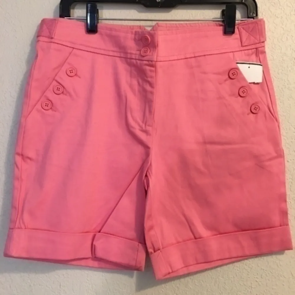 COPY - COPY - the limited  ladies shorts 4 - Image 4