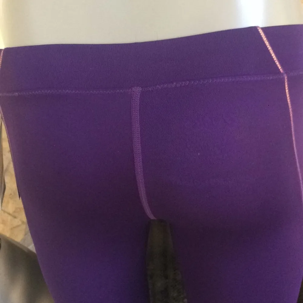 NEW asics Motion Dry Purple Leggings NWT $55 Women's XS - Image 8