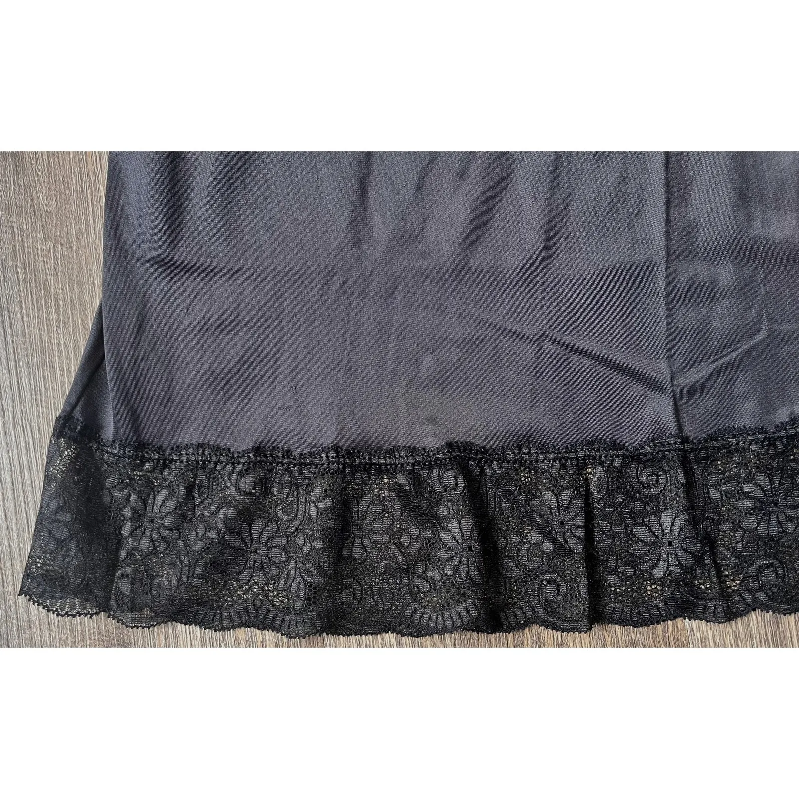 Vintage BALI Full Slip Night Gown Black Size‎ 36, M-L lace trim - Image 2