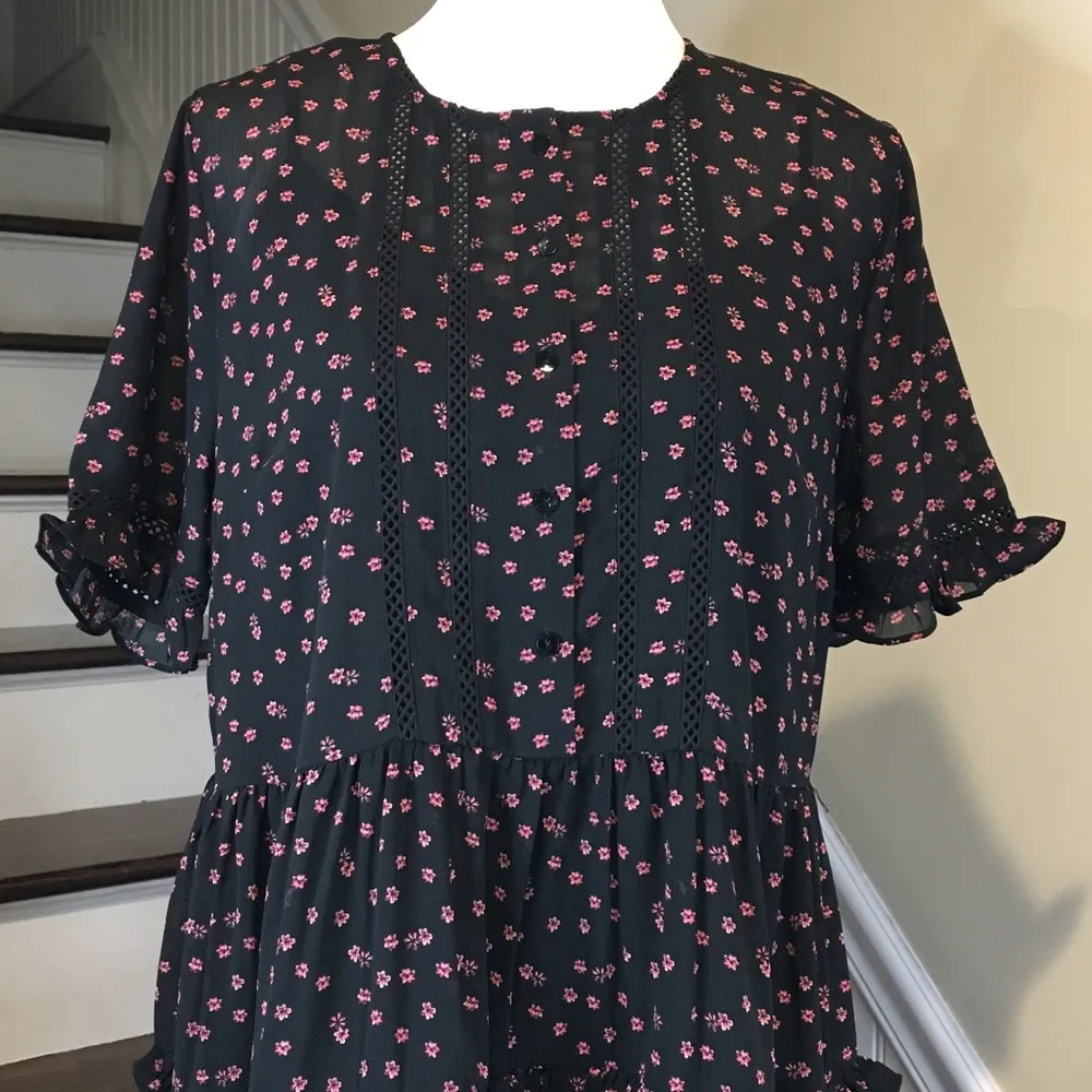 TOPSHOP Black Dress w Rose Pattern Puff Sleeve Open Ladder Accent Sz 8 NWOT - Image 13