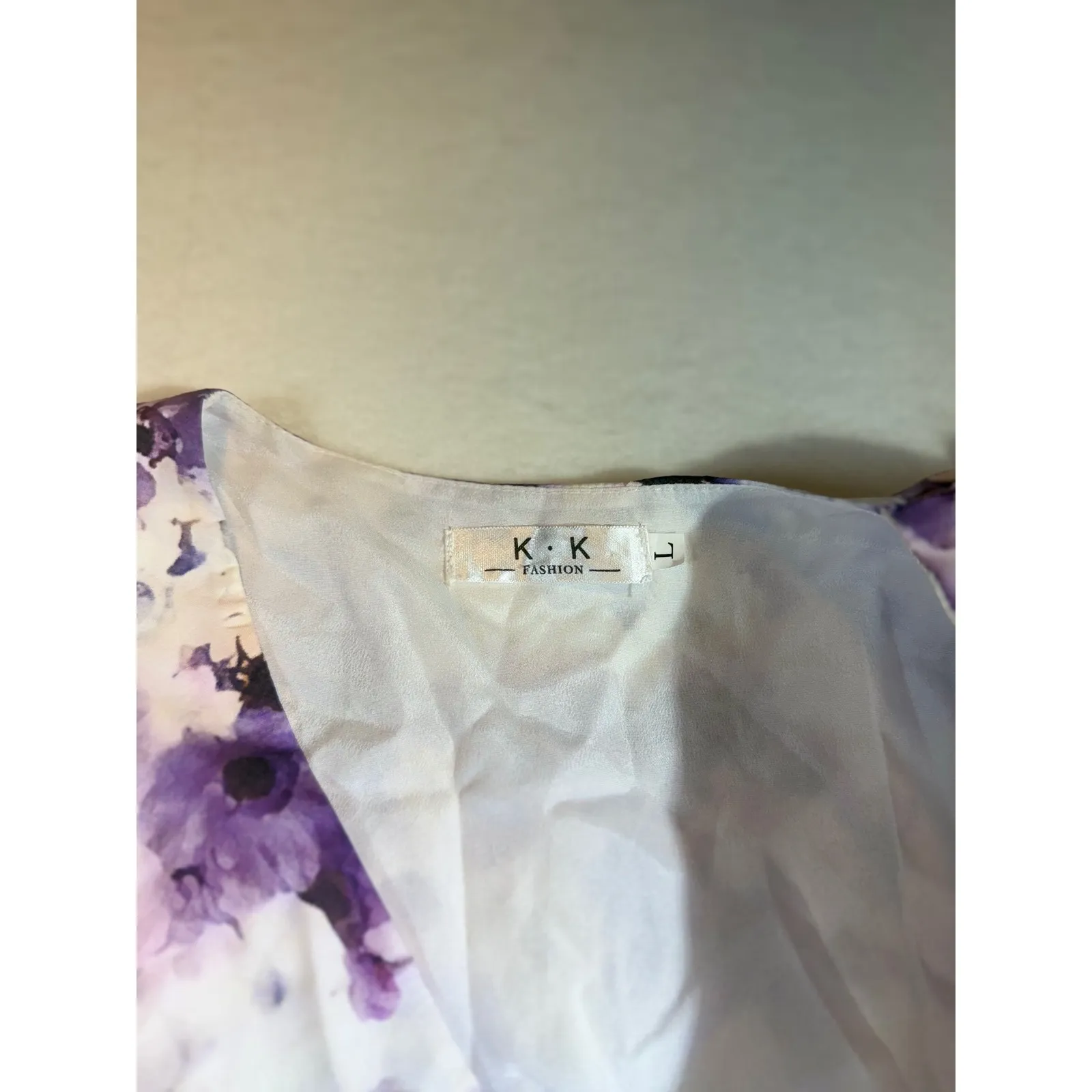 K K Fashion Purple Floral Print Midi Dress Puff Sleeve V Neck Tiered Hem Size L - Image 3