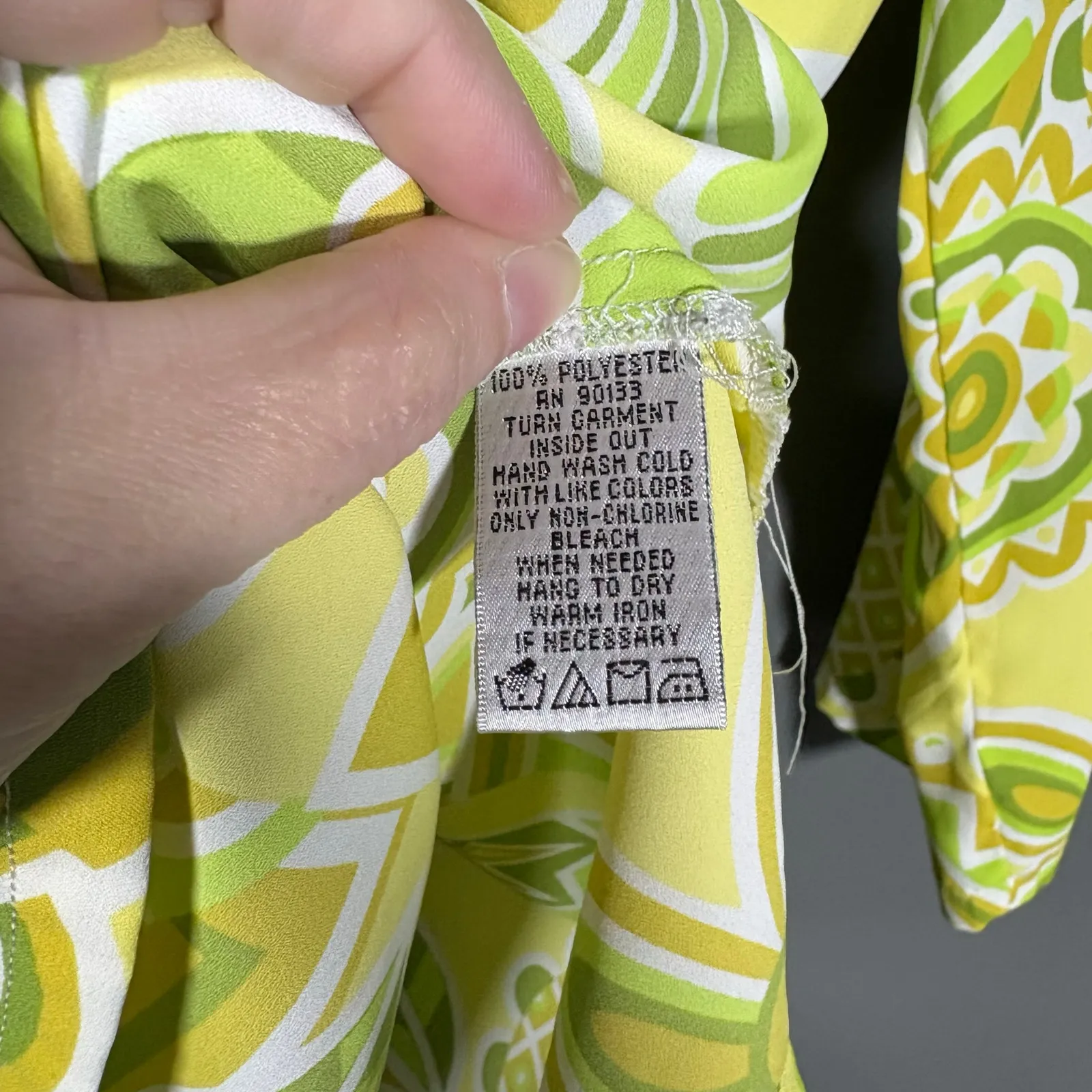 Bob Mackie Wearable Art Yellow & Green Funky Pattern Top - 1X - Womens Plus Size - Image 5