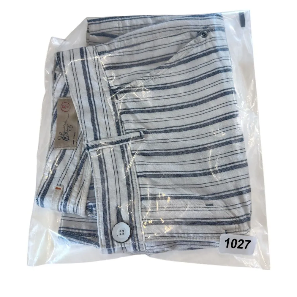 EUC GAP Limited Edition Low Rise Cotton Shorts  Blue & White Stripes (Size 27/5) - Image 8