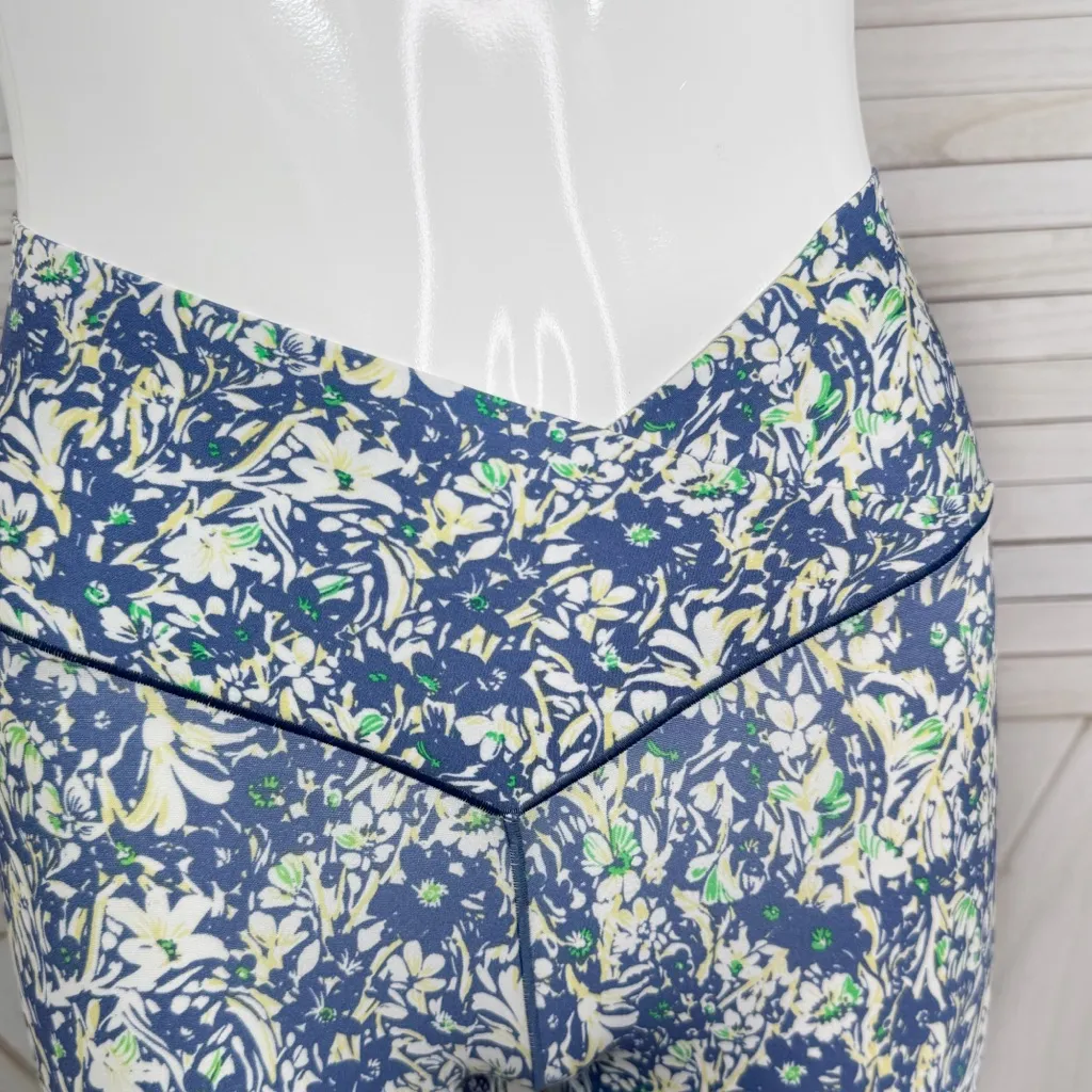 Offline Aerie‎ Floral Crossover High Waist Bike Shorts Blue Small 7 Inch - Image 8