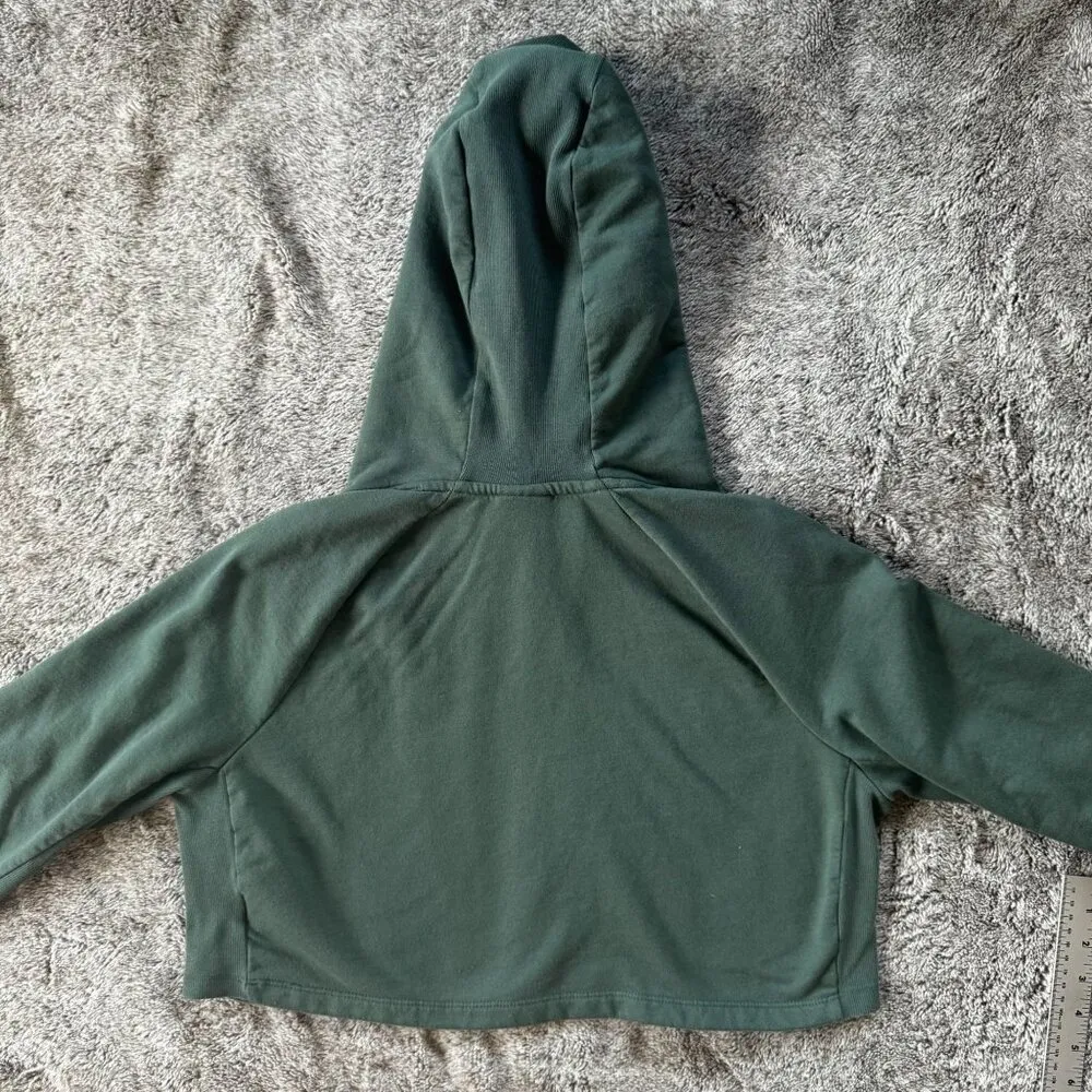 Gymshark  Training Cropped Hoodie Sz M - Image 8