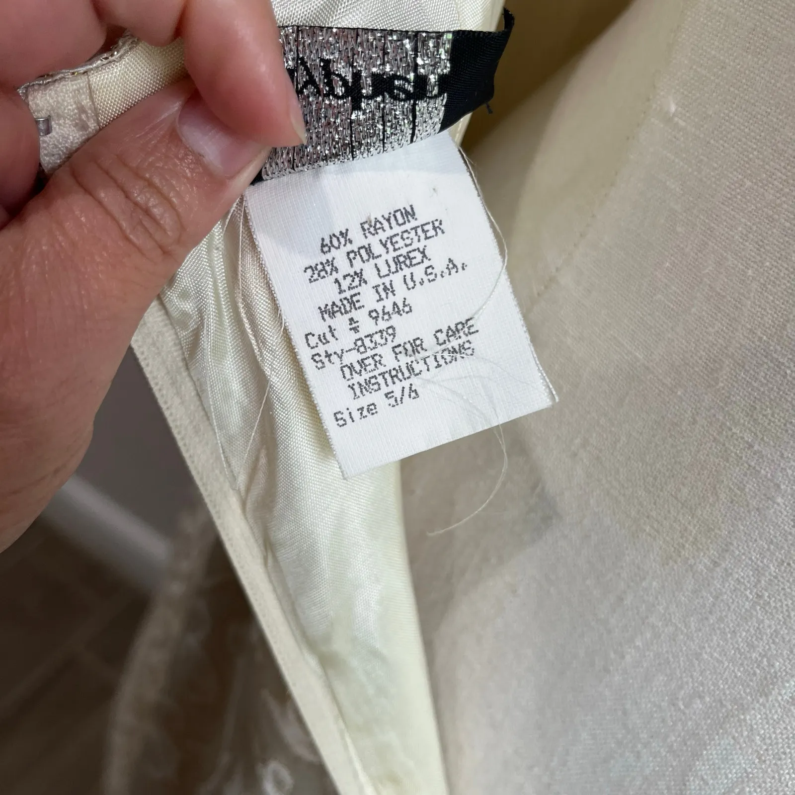 Hyphen Vintage Y2K Ivory Champagne Metallic Gold Low Back Prom Gown Sz 5/6 - Image 9