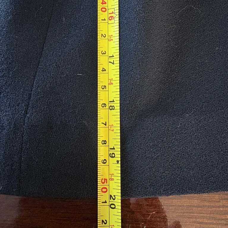 Ann Klein Chic Black Pencil wool Skirt for Women size 2P - Image 7