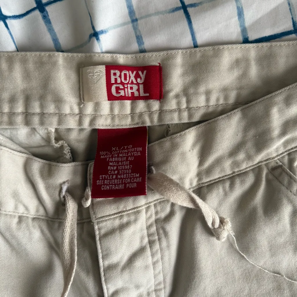 Roxy Vintage Y2K Cargo Pants - Image 6