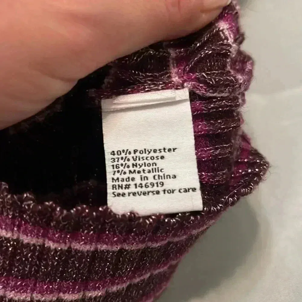 2/15 Nine W. purple striped sparkly sweater - Image 4