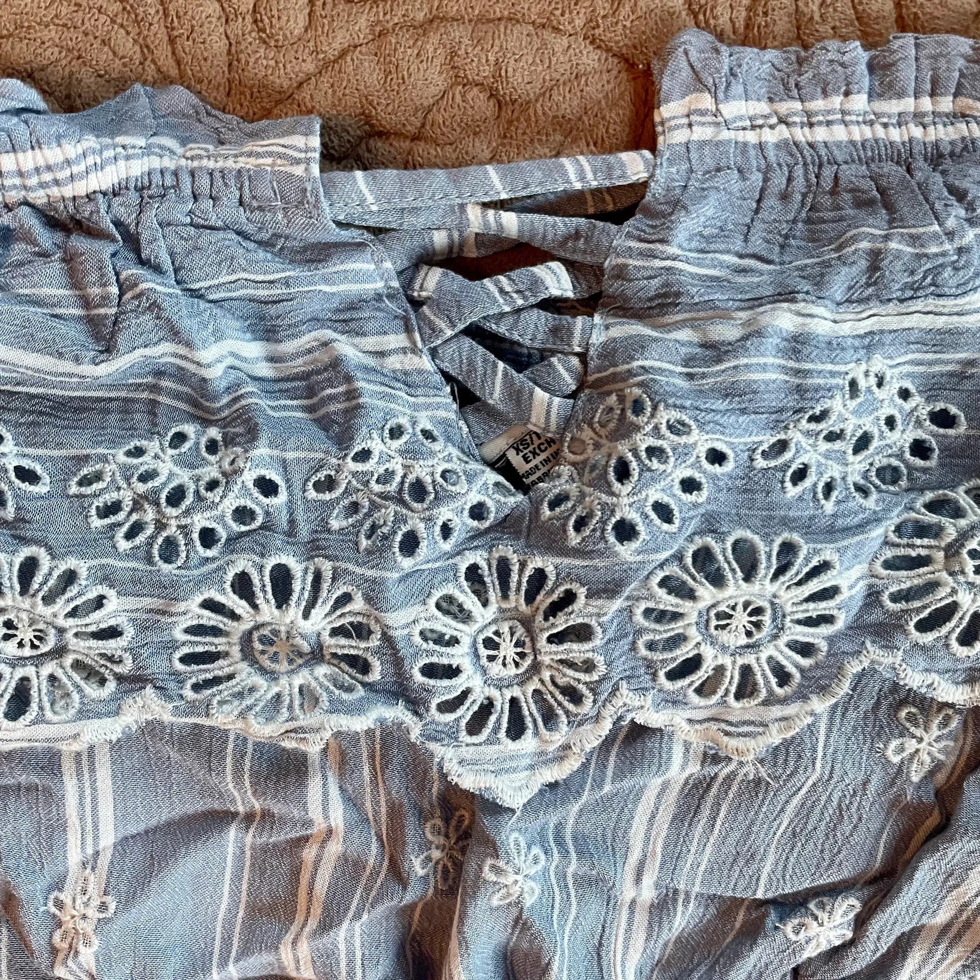 NWOT Off The Shoulder Eyelet Crop Top - Image 3