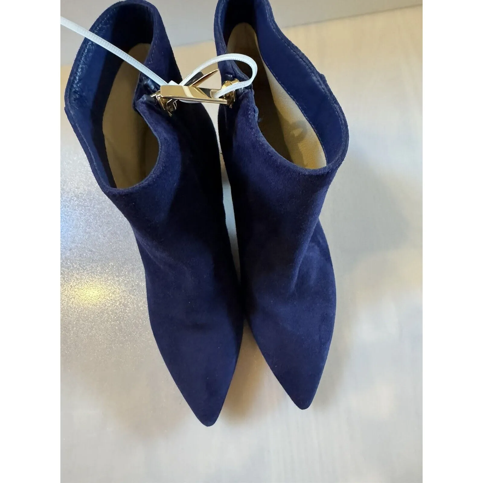 L’AGENCE Jeanne Block Heel Bootie in Midnight Size 38 US 8 (New Display Model) - Image 4