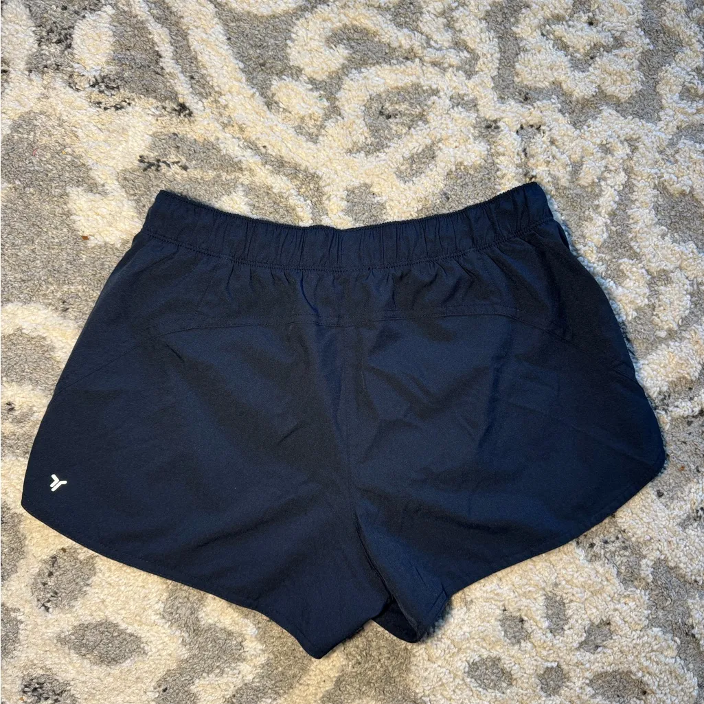 Old Navy Mid-Rise StretchTech Run Shorts 3 inch inseam🔹 - Image 3