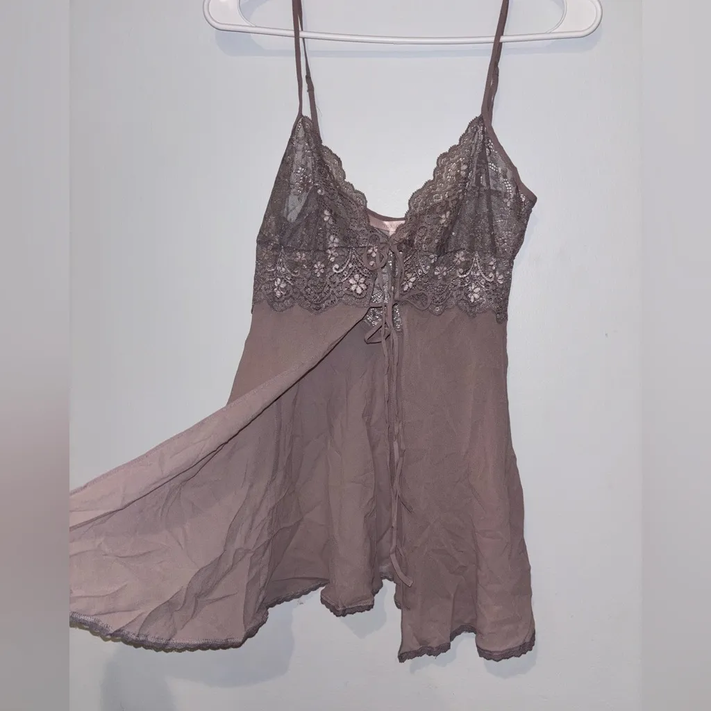 Victoria's Secret Y2K 2000 100% Silk Soft Purple Lace Tie Front Chemise Slip - Image 2