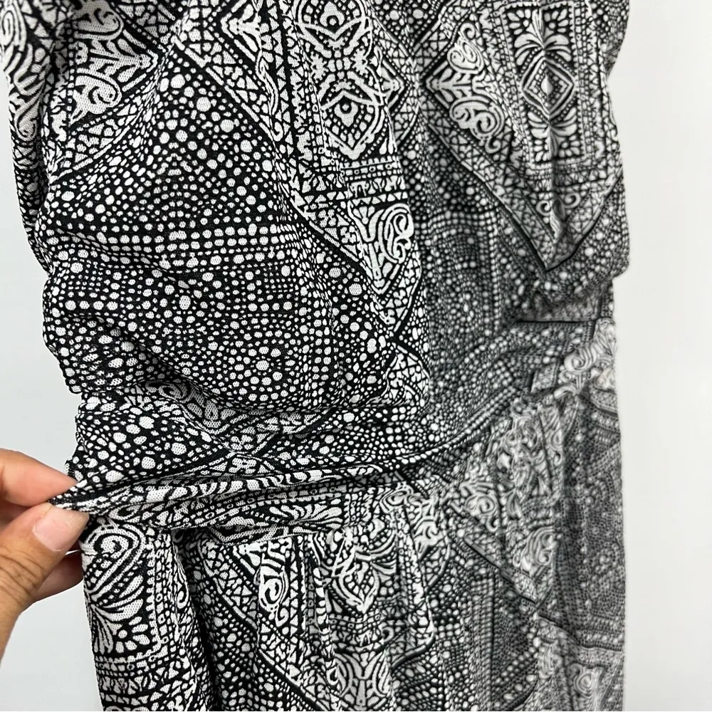 WHBM medium sheer overlay halter mini dress Moroccan print - Image 5