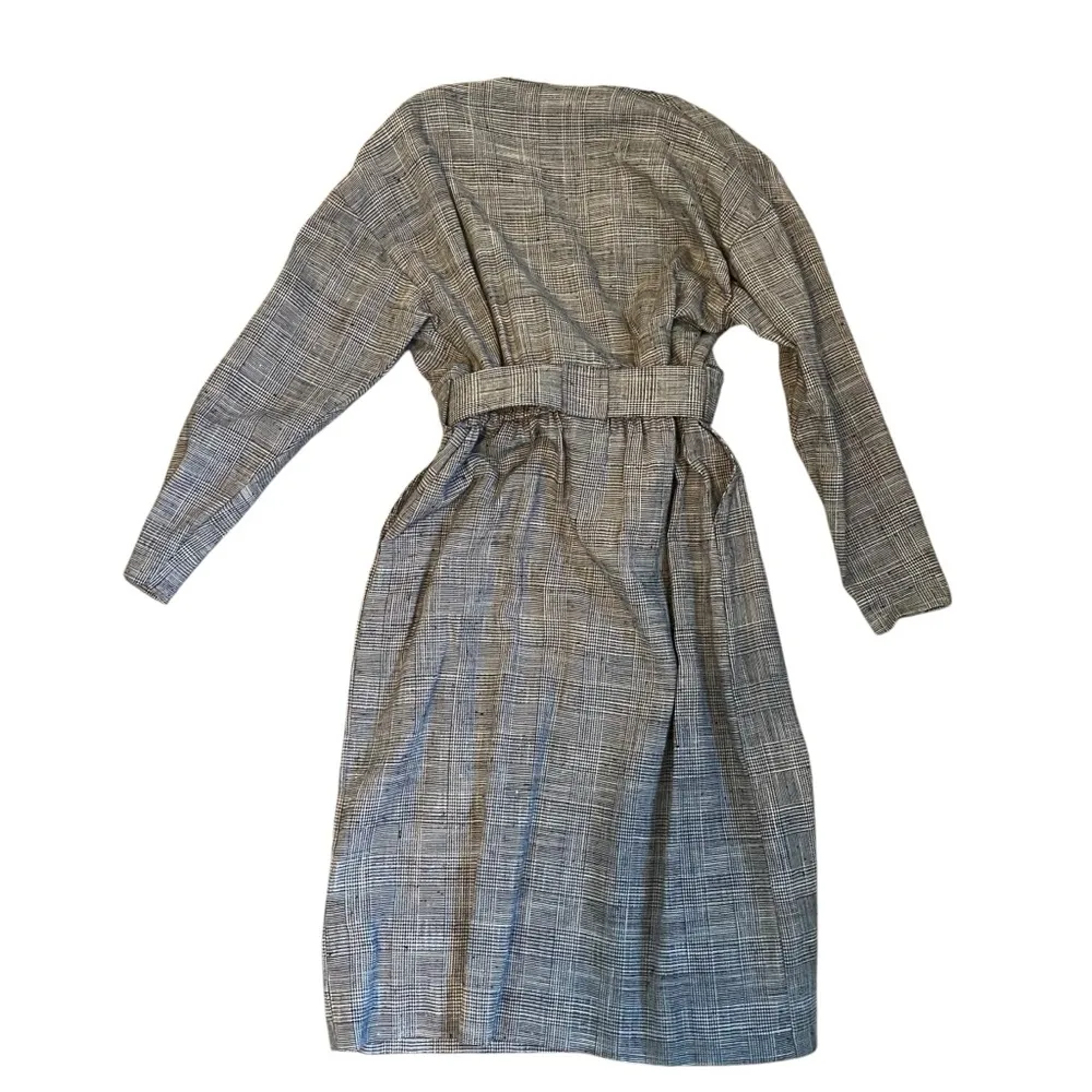 Vintage Long Sleeve Black Collared V Neck Plaid Belt Midi Dress Size 4 Gray - Image 2