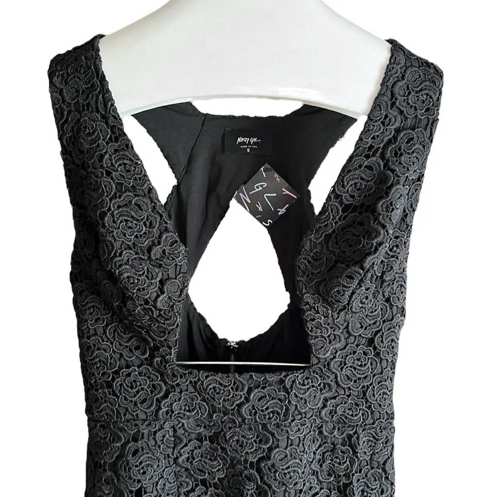 Nasty Gal cut out floral lace dress - Image 5