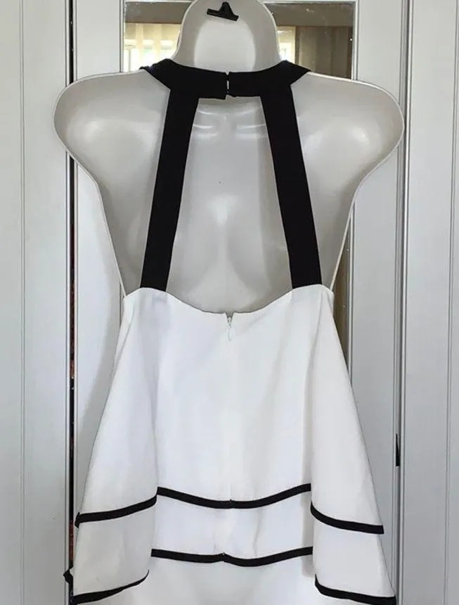 DO+BE NWT  Halter Blouse - Image 2