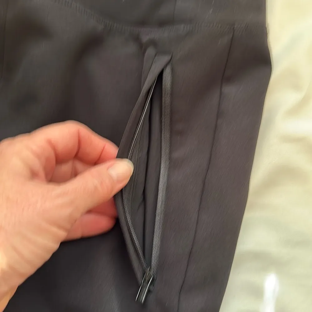 Athleta Endless Satin Spiced Cabernet Trim Pants, Size 6 - Image 14