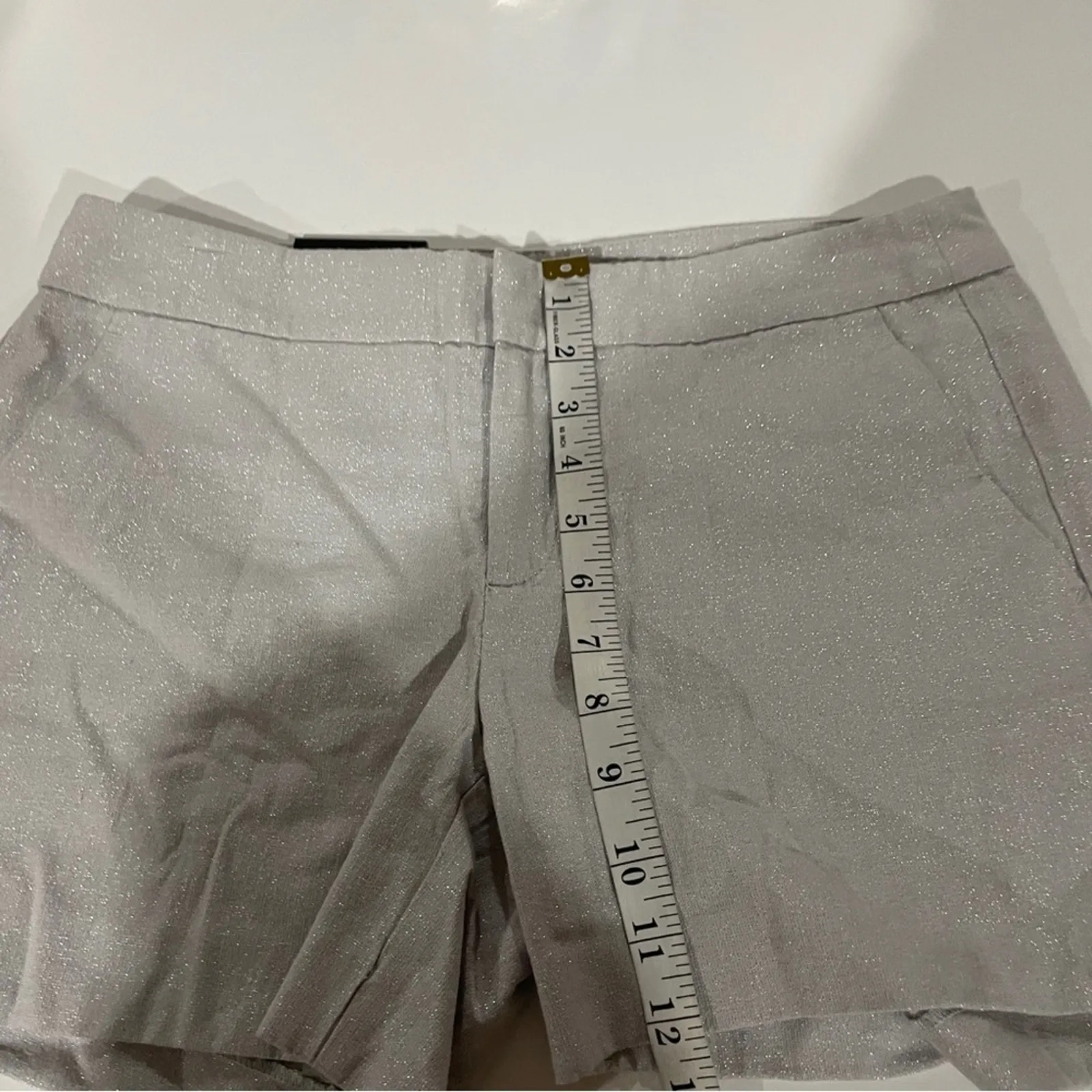 Banana Republic Factory Gray‎ Metallic Mid Rise Shorts Size 4 - Image 6