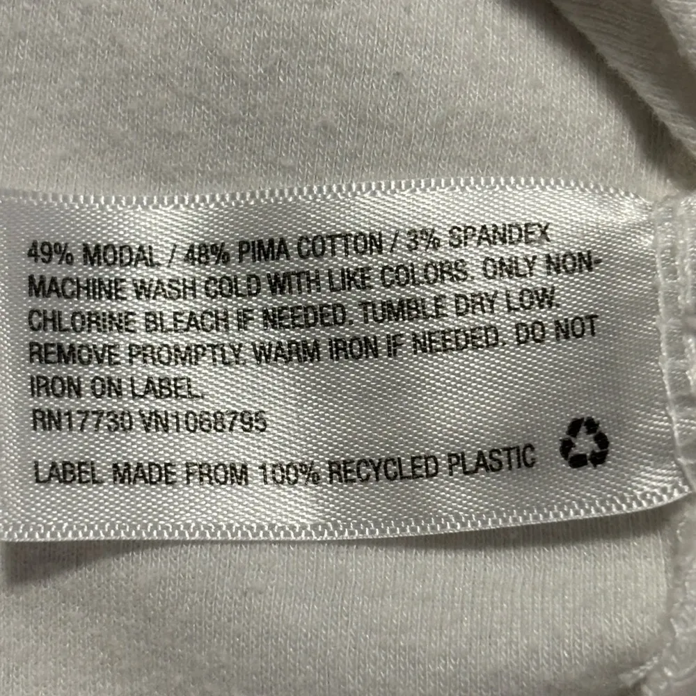 A New Day White T-Shirt Size M - Image 6
