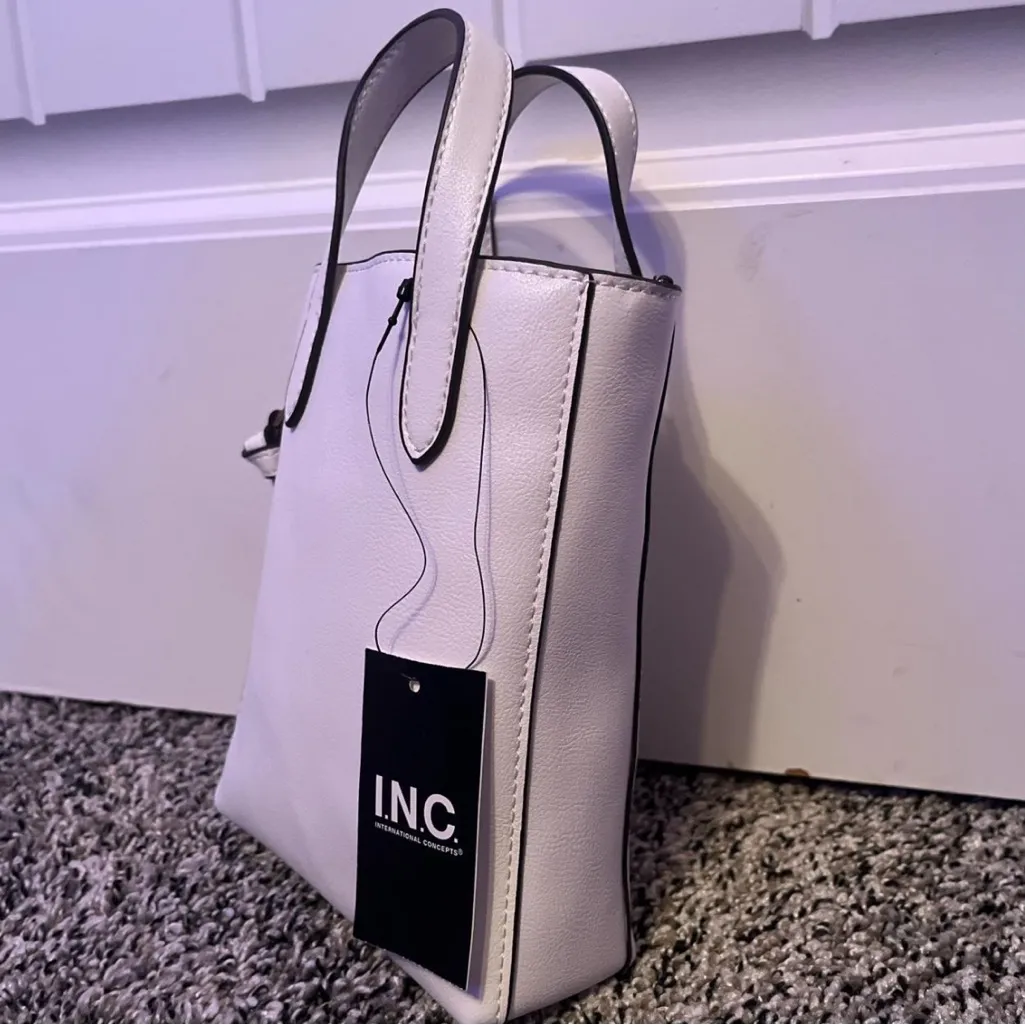 INC International Concepts White Tote Bag with Structured Design - Image 6