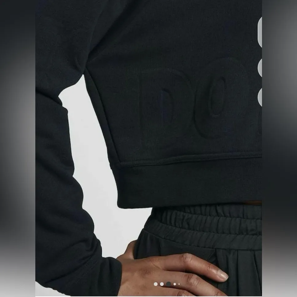 Nike Women’s Sz M Black Crop Long‎ Sleeve Just Do It Training Sweatshirt - Image 4