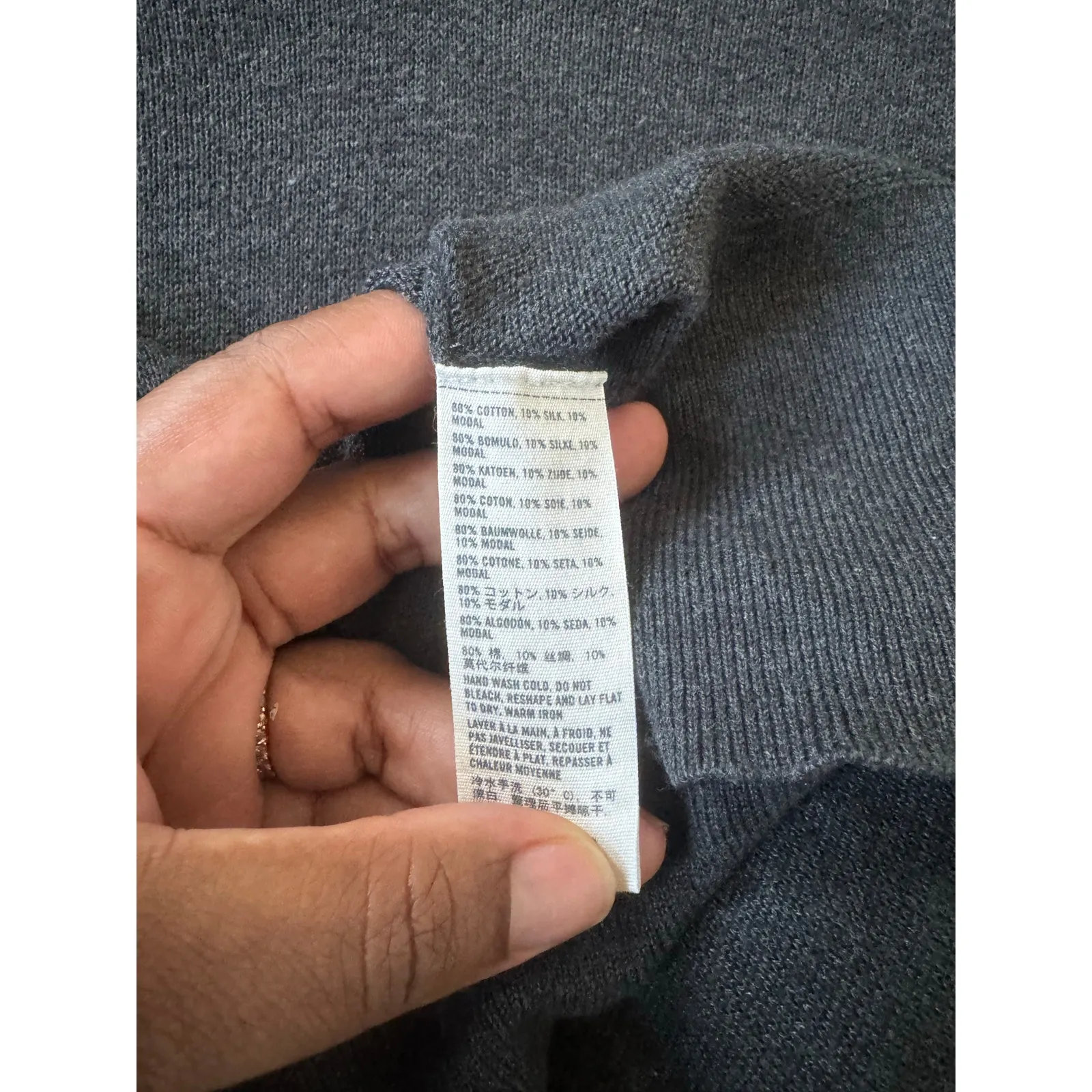 Abercrombie & Fitch Womens V-Neck Tee Gray Cotton Silk Modal Logo Top Preppy y2k - Image 3