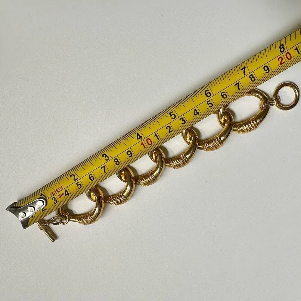 Gold tone vintage chain link bracelet - Image 8