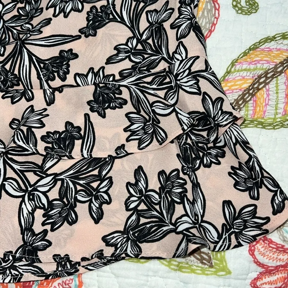 Worthington women’s size XS rose smoke floral blouse bell sleeves ruffles button - Image 6