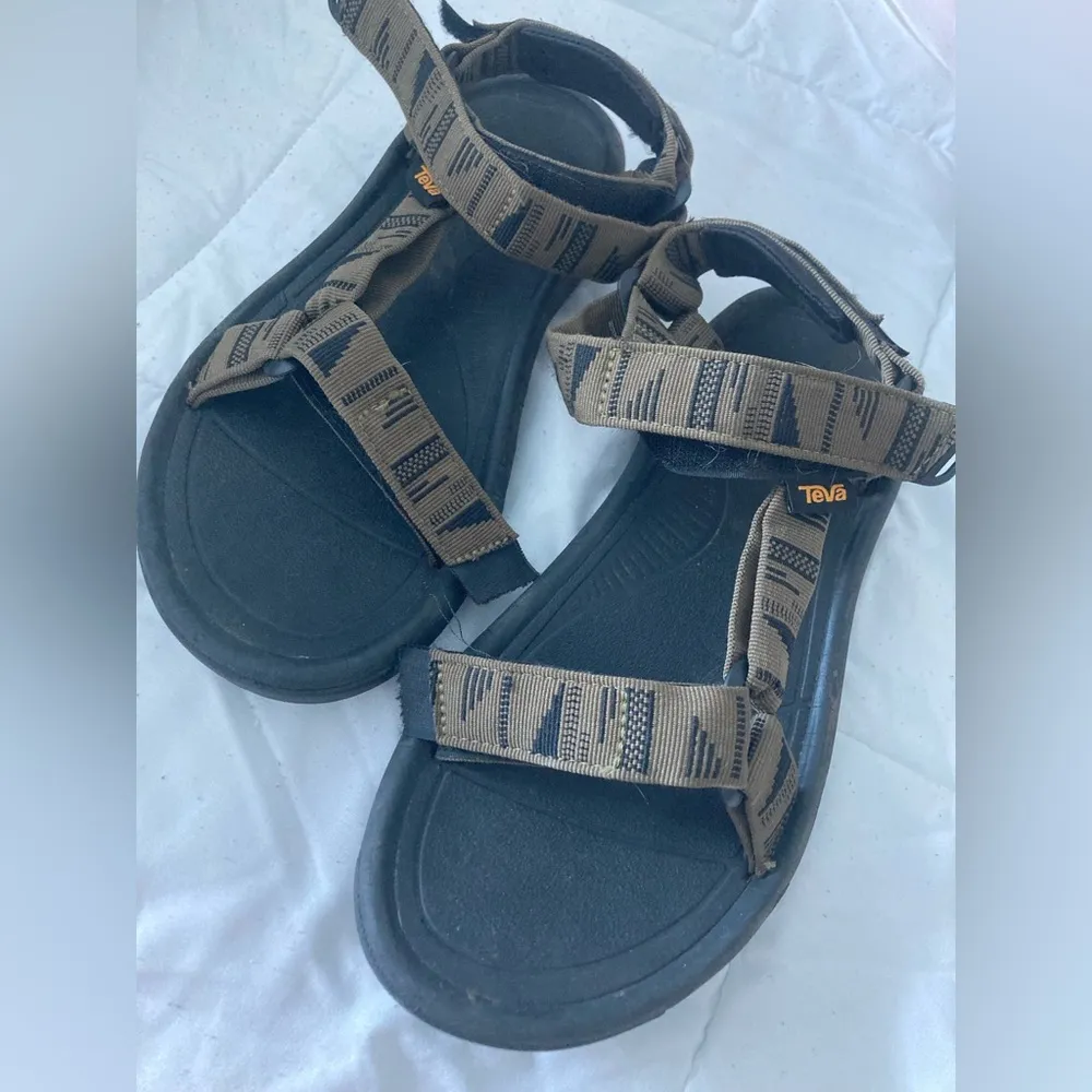 Teva Unisex HURRICANE XLT2 Sandals - Image 5