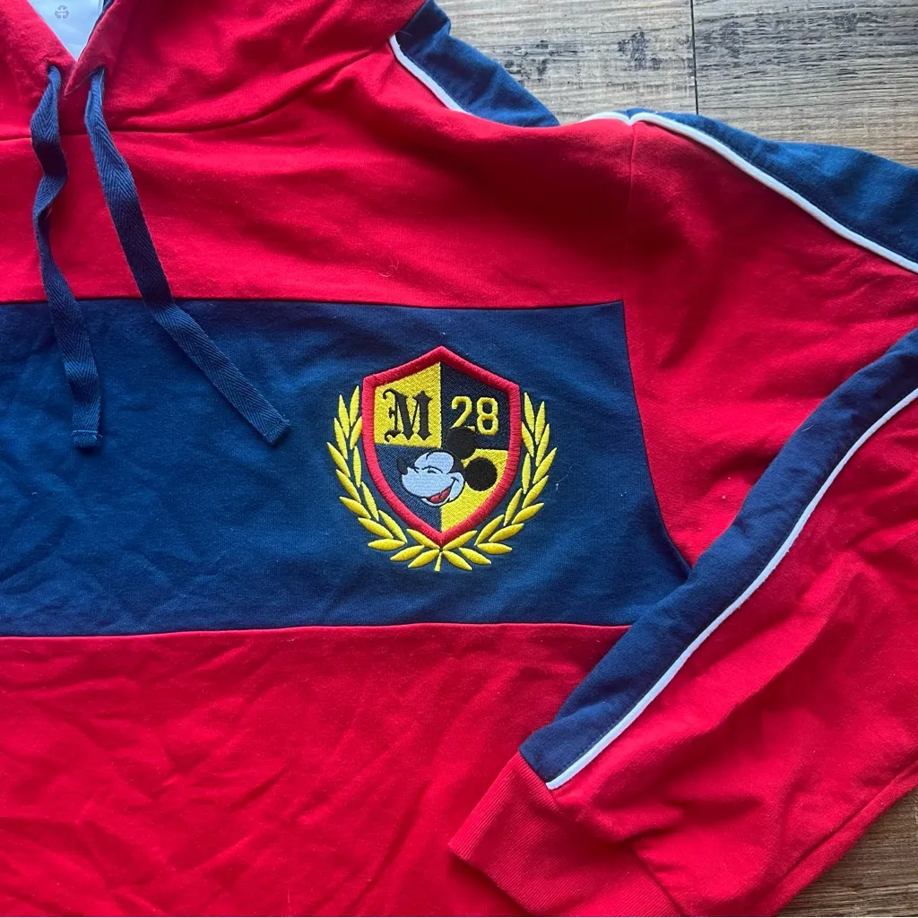 Disney Mickey Mouse and Friends Womens Navy/Red Pullover Cropped Hoodie Size XL - Image 2